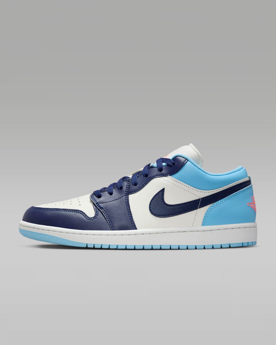Nike Jordan ! low LichtBlauw Sneakers Unisex