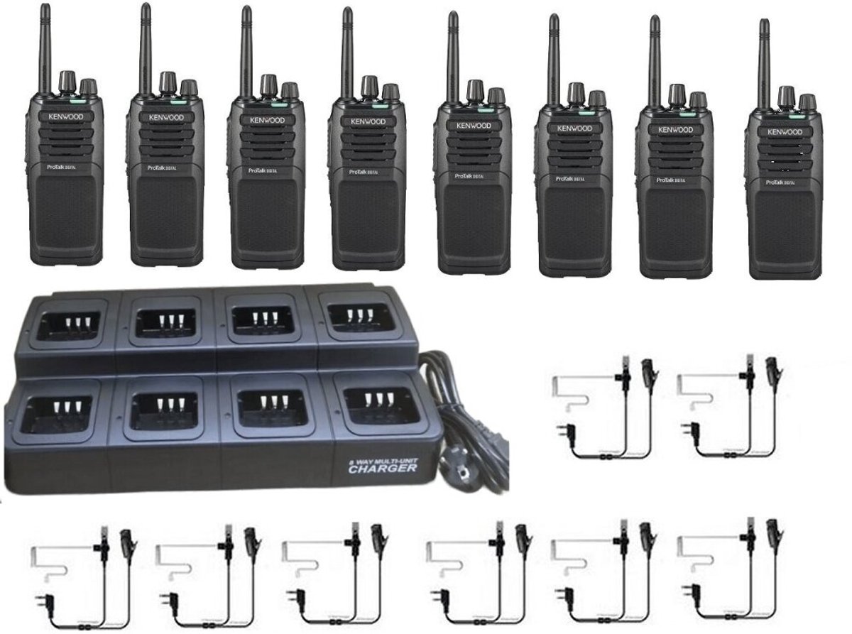 Kenwood TK-3701D dPMR set van 8 incl 8 vaks-lader en headsets