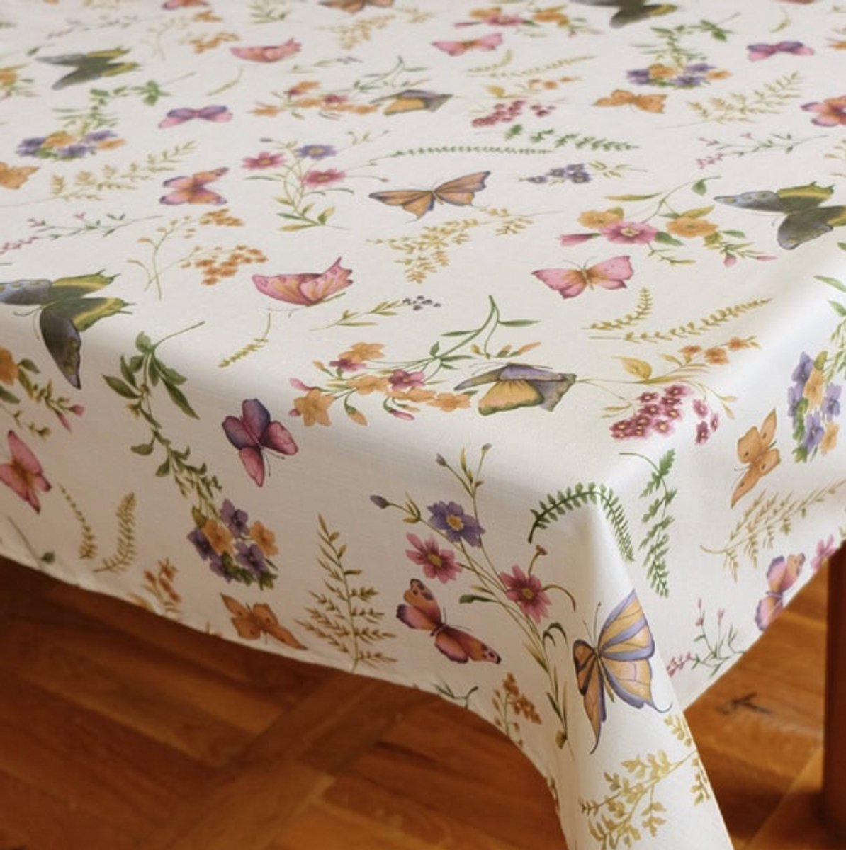 Tafelkleed - bedrukt - vlinders en bloemen - 130 x 225 cm