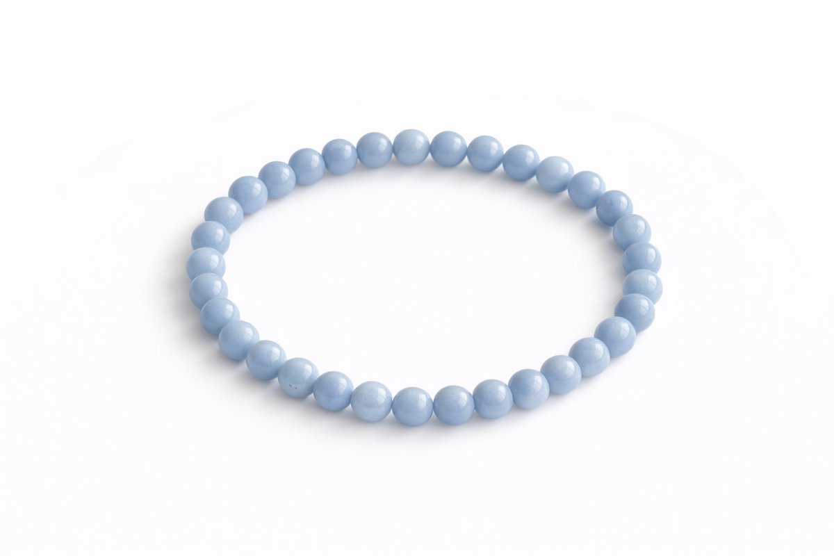 Angeliet Armband – 6 mm Kralen – 18 cm – Lichtblauwe Natuursteen Armband – Elastische Edelsteen Armband