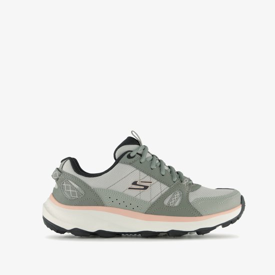 Skechers Ridge Oak Gateway Trail