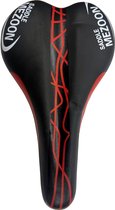 Fietszadel 26 & 24 Inch – Zwart & Rood | Comfortabel & Duurzaam