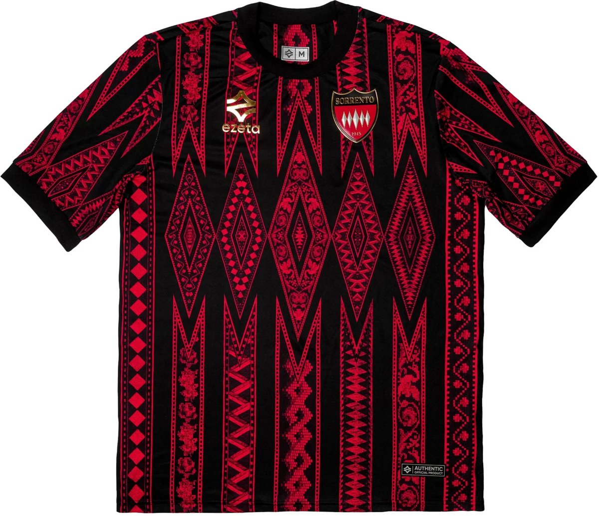 Sorrento Thuisshirt 2025/26 - Italië Voetbalshirt - Sorrento - Maat S - Ezeta - Globalsoccershop