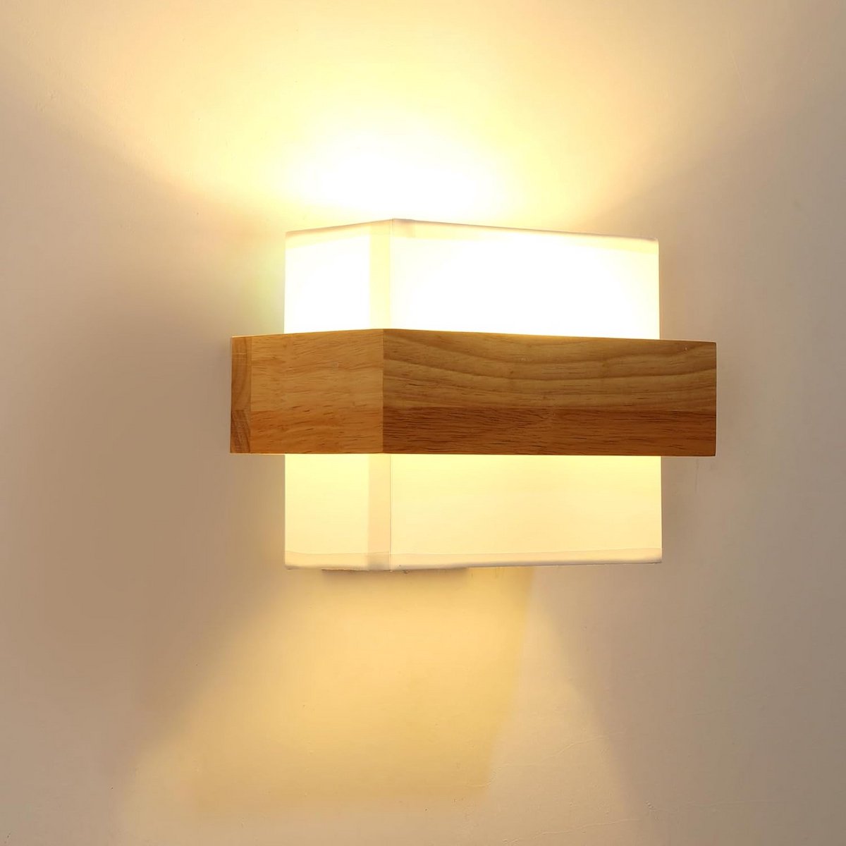 Houten Wandlamp Vierkant met Stoffen Kap - Sfeervolle Binnenverlichting voor Woonkamer, Slaapkamer en Gang