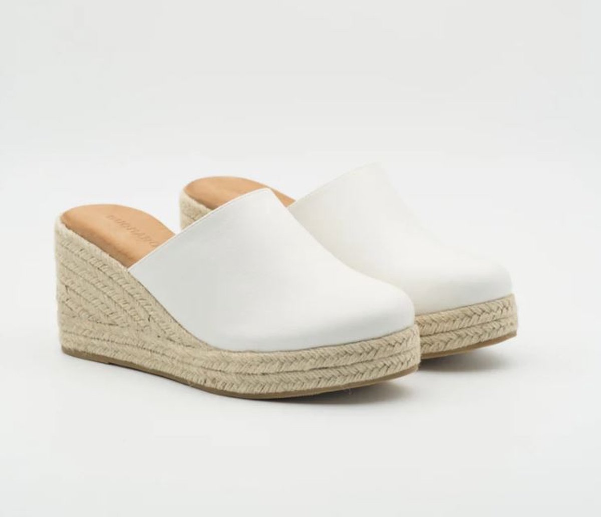 Buonarotti - slippers - muiltjes - sleehak - wit - hoogwaardig imitatieleer - canvas hak - maat 41 - hakhoogte 5 cm - zoolhoogte 2 cm