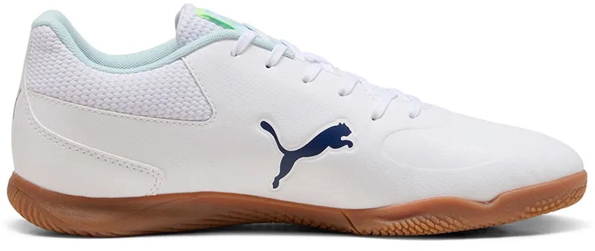 Witte Puma Truco III zaalvoetbalschoenen voor mannen, EU 41, met synthetisch bovenwerk en rubberen zool.