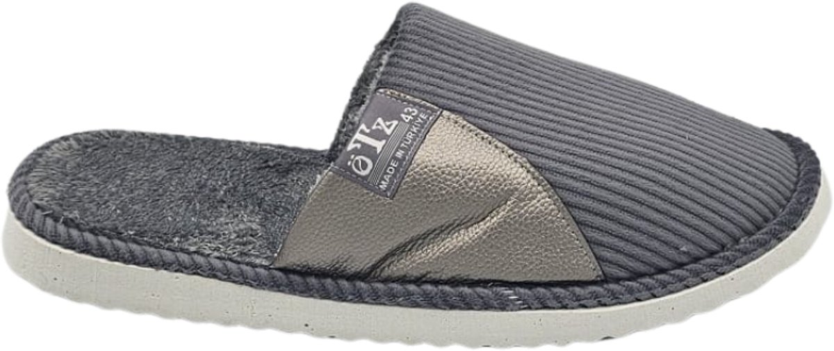 Berussa-Ozt Comfortabele Pantoffels met Warme Voering - 100% Katoen - Lichtgewicht EVA Zool - Unisex 41/45