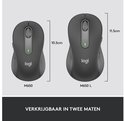 Twee Logitech M650 muizen, de ene 10.5cm en de andere 11.5cm, naast elkaar.