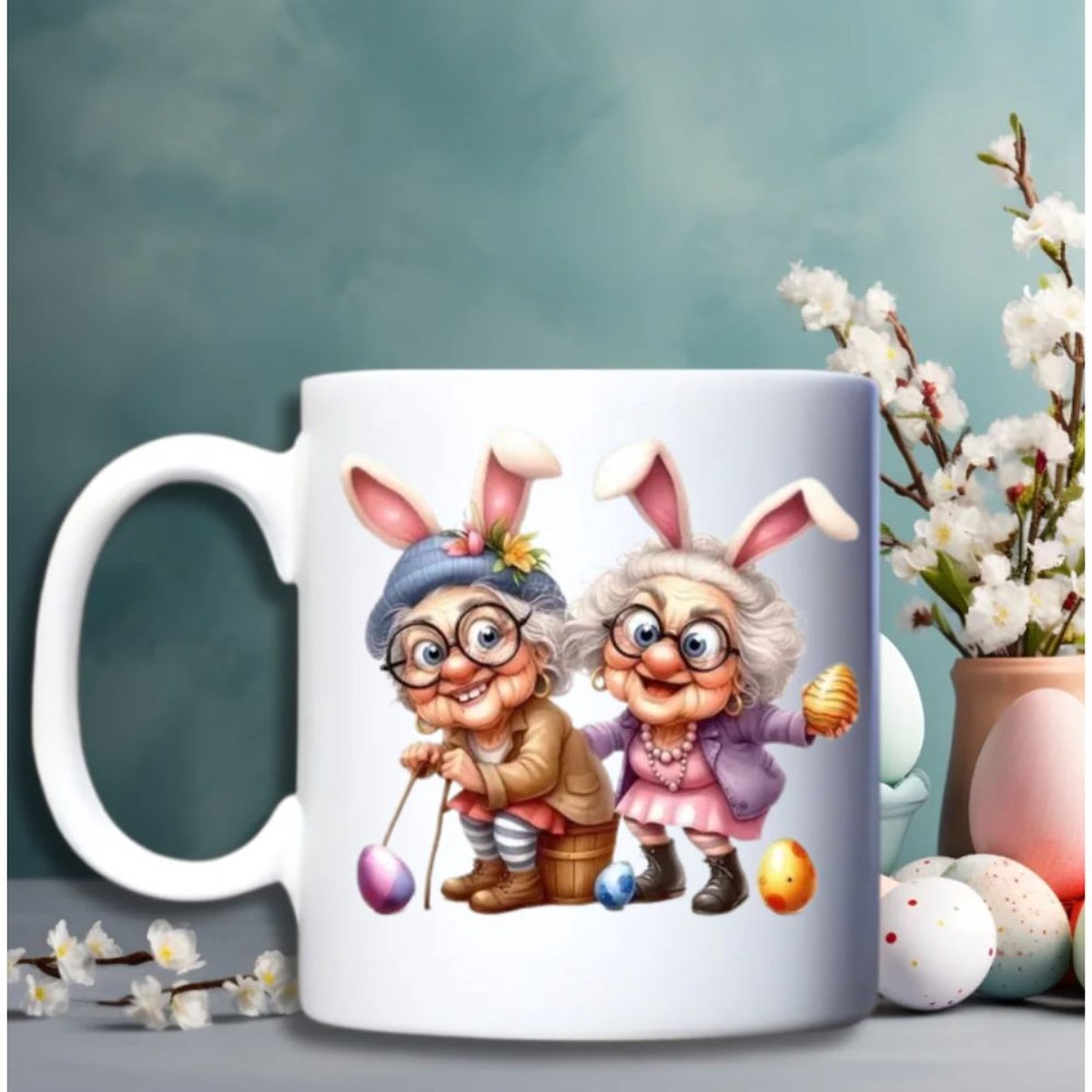 Grappige Paas Mok – “Happy Easter” – Schattige Oma en Paashaas – Keramische beker 330 ml – Cadeau voor Pasen