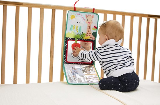 ophie de Giraf Uitvouwbaar Speelboek - Zacht Babyboek met Texturen, Spiegel, Geluidjes en Activiteiten in Jungle, Zee en Bergen - Meegroeiboek voor Zintuiglijke Ontdekking en Motorische Ontwikkeling van Sophie de Giraf. — afbeelding 3