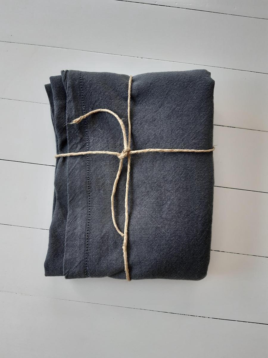 Linen & More - Tafelkleed 'Indi' (140cm x 250cm, Grey)