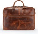 Bruine XL leren laptoptas met een voorvak met rits en een geweven detail, frontaal bekeken.
