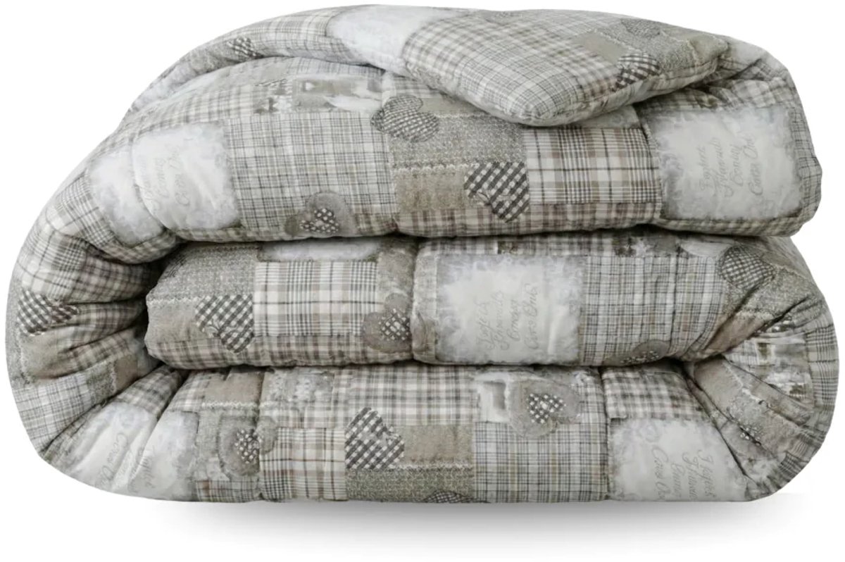 Zelesta Comfort Design Patchwork Hearts 240x200cm - Dekbed zonder overtrek - 30 dagen proefslapen - Wasbaar hoesloos dekbed - Bedrukt dekbed - Dekbed met print - All Year Winterdekbed & Zomerdekbed