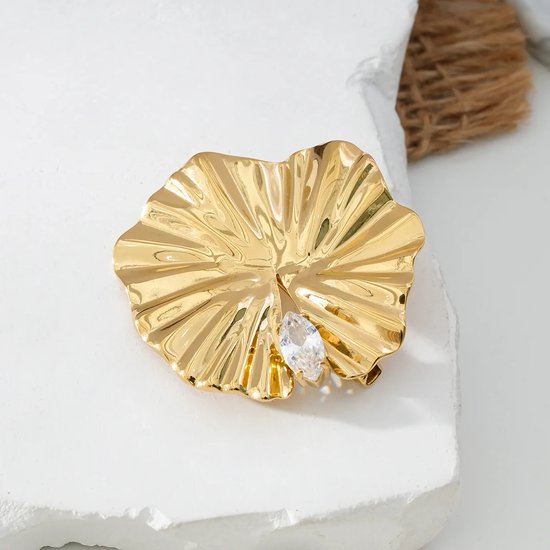 Gouden Blad Broche Statement Design Met Steen Stainless Steel gouden-blad-broche-statement-design-met-steen-stainless-steel