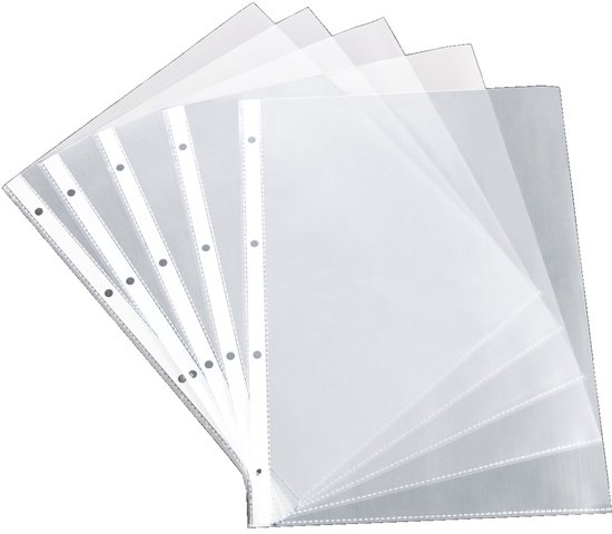 Een waaier van transparante A4-paginahoezen met 4 gaten, getoond op een witte achtergrond.