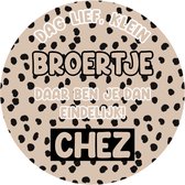 Raamsticker geboorte jongen-dag lief klein broertje daar ben je dan eindelijk naam voor buitenraam naam-beige-zwart-wit-afmeting 45x45cm