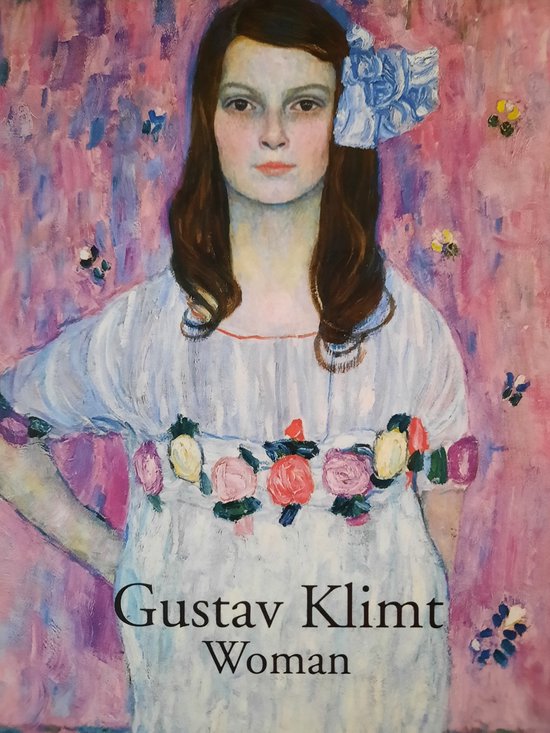 Een schilderij van een vrouw in een witte jurk met bloemen, getiteld 'Gustav Klimt Woman'.