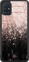 Casimoda® hoesje - Geschikt voor Samsung Galaxy A71 - Marmer Twist - Luxe Hard Case Zwart - Backcover telefoonhoesje - Rosekleurig