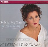 Sylvia McNair, de zangeres, zingt 'the echoing air', de muziek van Henry Purcell, door The Academy of Ancient Music onder leiding van Christopher Hogwood.