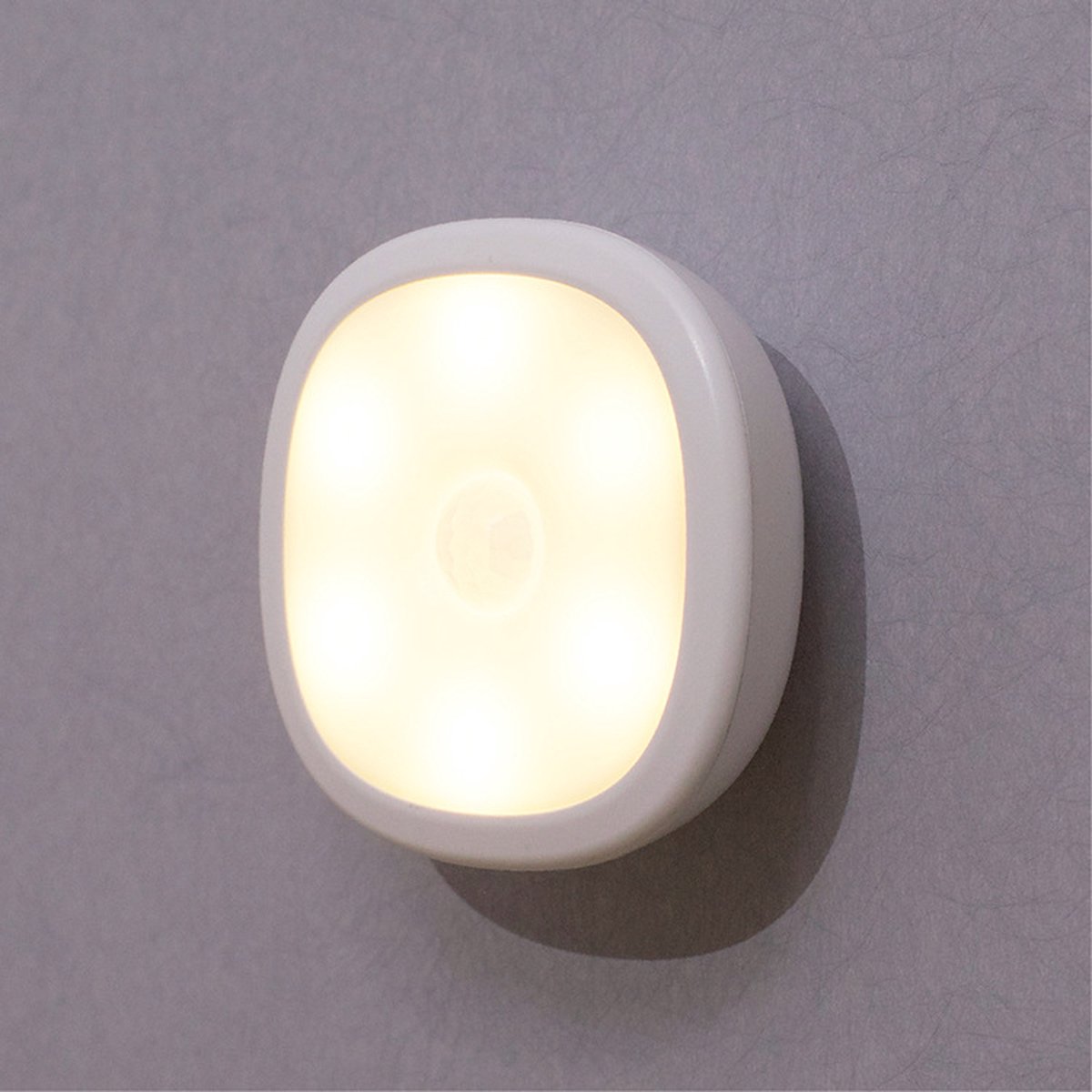 Lueas® Draadloze Ledlamp/wandlamp - LED Nachtlamp USB Oplaadbaar – Warm Wit licht – Overal Plaatsbaar