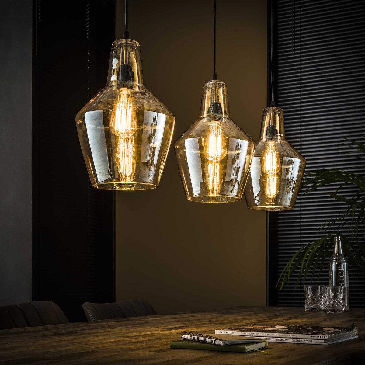 Hanglamp Glas Kegel | 3 lichts | 150 cm | grijs / transparant | amber glas | dimbare lamp | woonkamer / eettafel lamp | modern / landelijk design