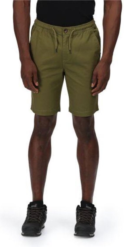 Regatta Men's Dalry Multi Pocket Shorts in Black