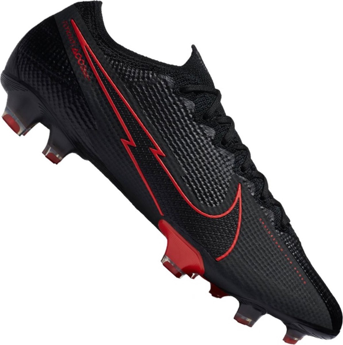 Zwarte Nike Mercurial Vapor Elite FG voetbalschoenen, maat 36.5, met rode accenten en gestroomlijnd ontwerp.