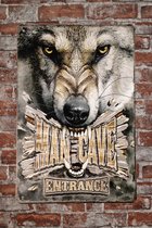 Wandbord - Mancave wolf - Metalen wandbord - Mancave - Mancave decoratie - Retro - Metalen borden - Metal sign - Bar decoratie - Tekst bord - Wandborden – Bar - Wand Decoratie - Metalen bord - UV b