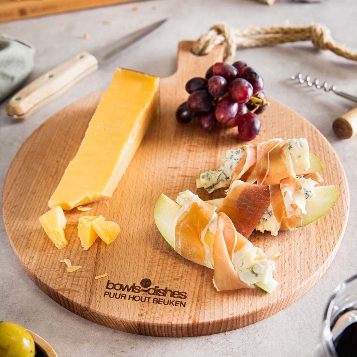 Beste borrelplank (serveerplank, hapjesplank of tapasplank