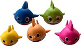Baby Haai - badspeeltjes - speelset 5 stuks 6-8 cm - Oma - Opa - vader - moeder en baby