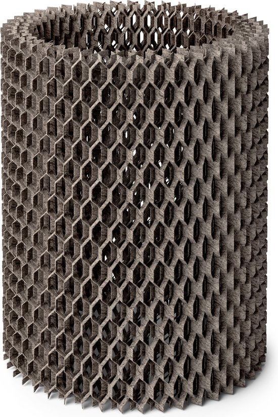 Un filtre cylindrique blanc avec une structure en nid d'abeille, pour humidificateur d'air.
