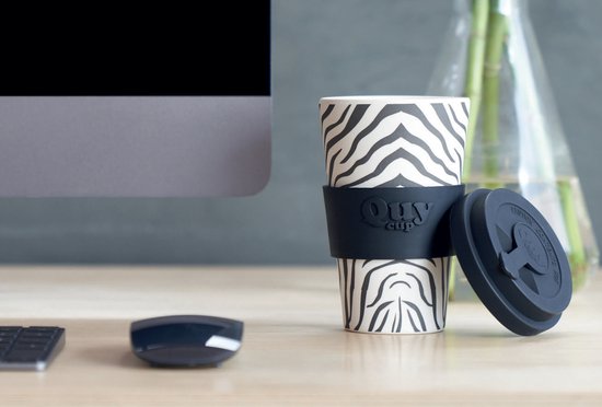 Quy Cup 230 ml - Gobelet de voyage écologique - "Einstein" - Sans BPA - Fabriqué à partir de Bouteilles en PET recyclées avec couvercle en Siliconen noir