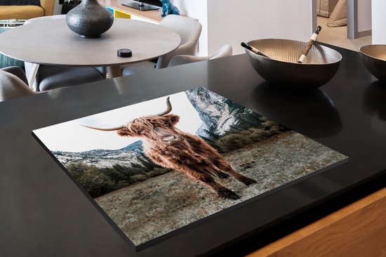KitchenYeah® Inductie beschermer 71x52 cm - Schotse Hooglander - Berg - Dieren - Kookplaataccessoires - Afdekplaat voor kookplaat - Inductiebeschermer - Inductiemat - Inductieplaat mat