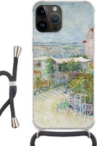 Geschikt voorApple Iphone 14 Pro Max - Crossbody Case - Montmartre: achter le Moulin de la Galette - Vincent van Gogh - Siliconen - Crossbody - Backcover met Koord - Telefoonhoesje met koord - Hoesje met touw