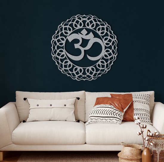 Wanddecoratie |Mandala Om| Metal - Wall Art | Muurdecoratie | Woonkamer | Buiten Decor |Zilver| 90x90cm