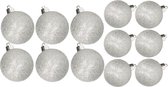 Kerstversiering set glitter kerstballen in het zilver 6 en 8 cm pakket - 30x stuks