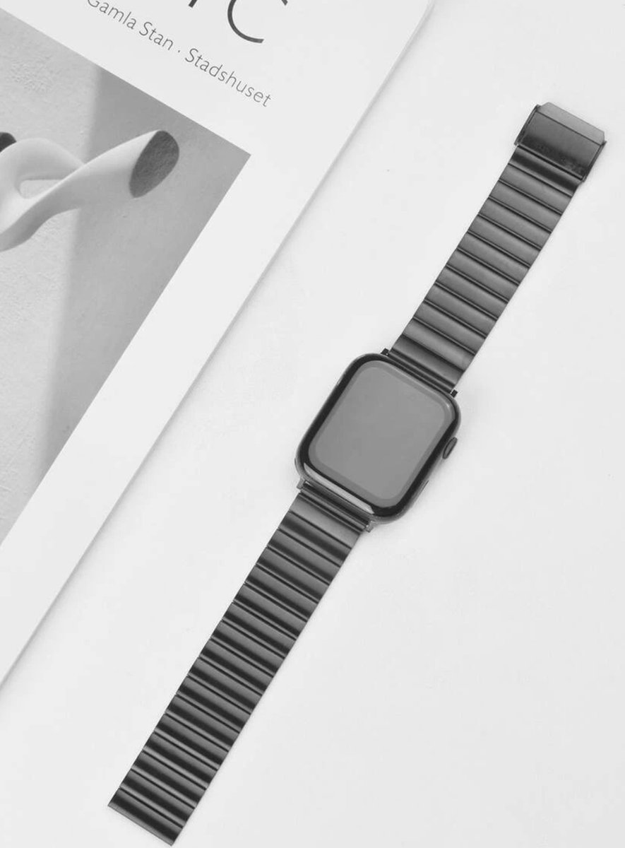 Innerlight® Effen Schakels Metalen band geschikt voor Apple Watch - Zwart - 38/40/41 mm - Schakel Armband RVS - Stainless Steel Watch Band - Horlogeband - Geschikt als Apple Watch bandje voor Series 1/2/3/4/5/6/7/8/9/10 42mm/11 42mm/SE