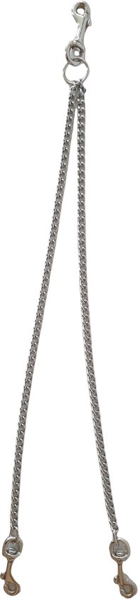 Zilverkleurige ketting met twee karabijnsluitingen en een ring aan de bovenkant.