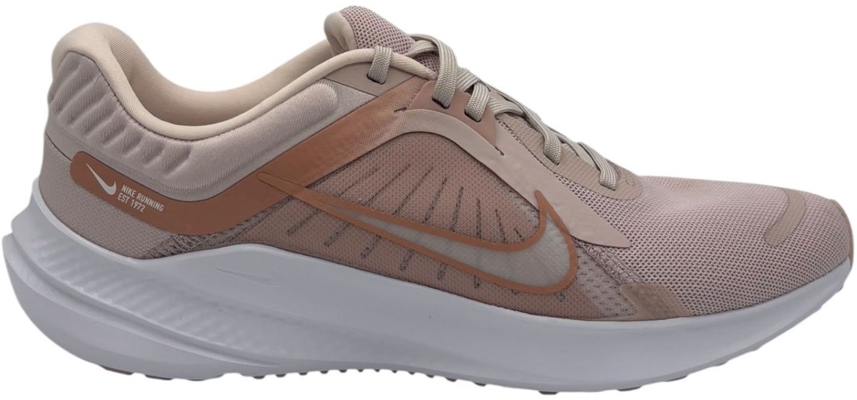 WMNS Nike Quest 5 Sneakers Unisex Roze