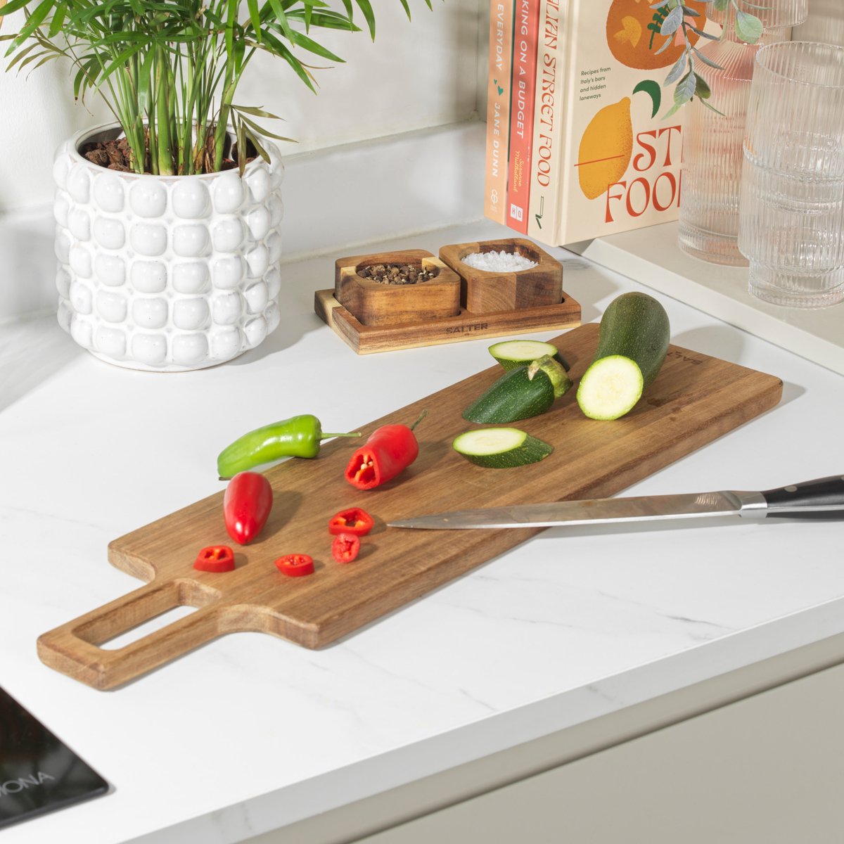 Salter Toronto serveerbord – 55 cm houten - FSC®-Acacia Wood — cadeau in Kookcadeaus - foto 7