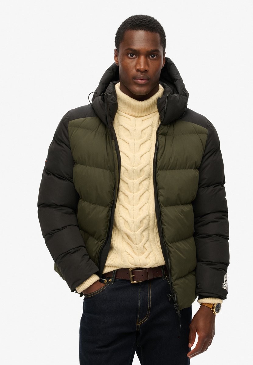 Superdry Sports pufferjas met kleurvlakken en capuchon Heren Gewatteerde jassen Zwart
