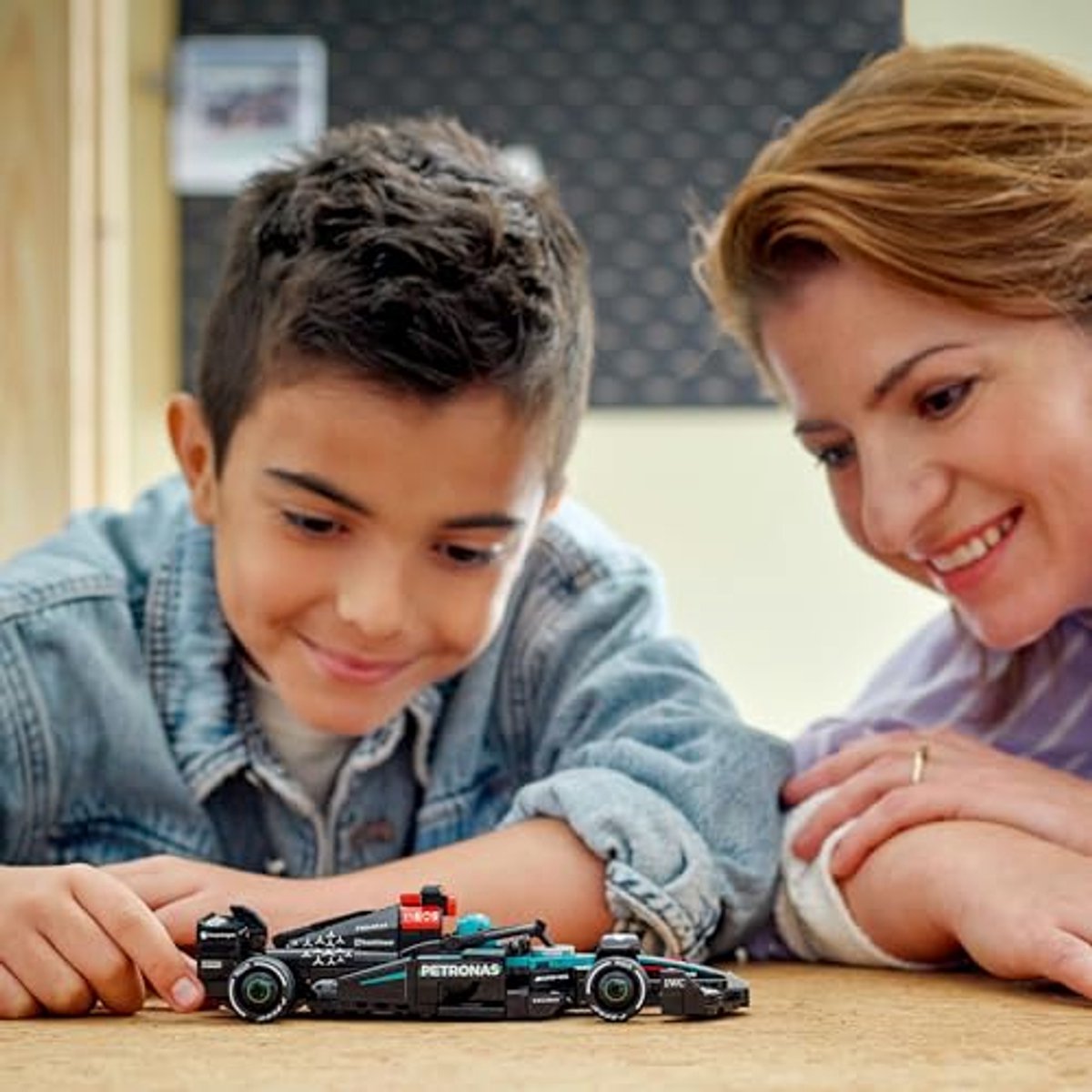 LEGO Speed Champions Mercedes-AMG F1 W15 racewagen Speelgoed - 77244 — afbeelding 14