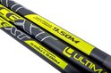 Close-up van drie Carp Force XT hengeldelen, met gele tekst 'HIGH POWER FULL CARBON 9.50M' en 'EXTENSION 9.50M & 11.00M'.