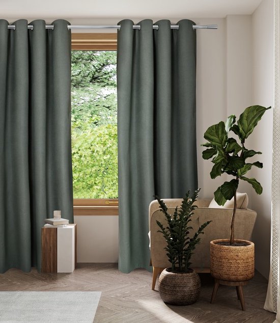 Home Style Thermisch Gordijn – Lichtdoorlatend – Met Ringen – 140x250 cm – Groen