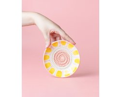 Rasp Bordje Roze - Geel - Rasp Schaaltje - Knoflook Rasp - Gember Rasp -Chocolade - Kookliefhebber - Amber Blokjes - Fairtrade - Handmade - Keramisch - Raspen - Schaven - Vegan - Vintage