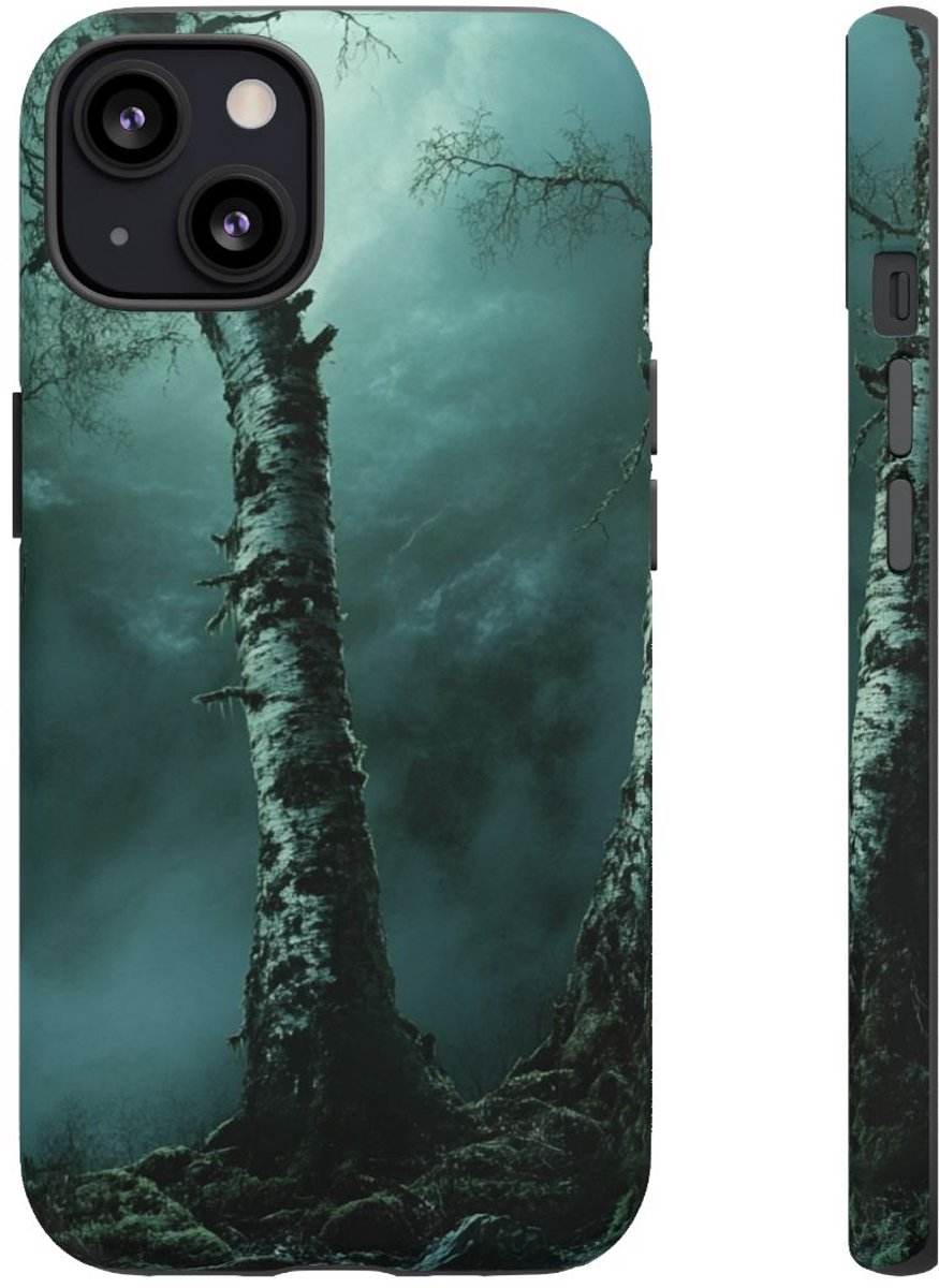 Gothische Berkenbomen in Onheilspellend Bos – Telefoonhoesje Geschikt voor iPhone 13