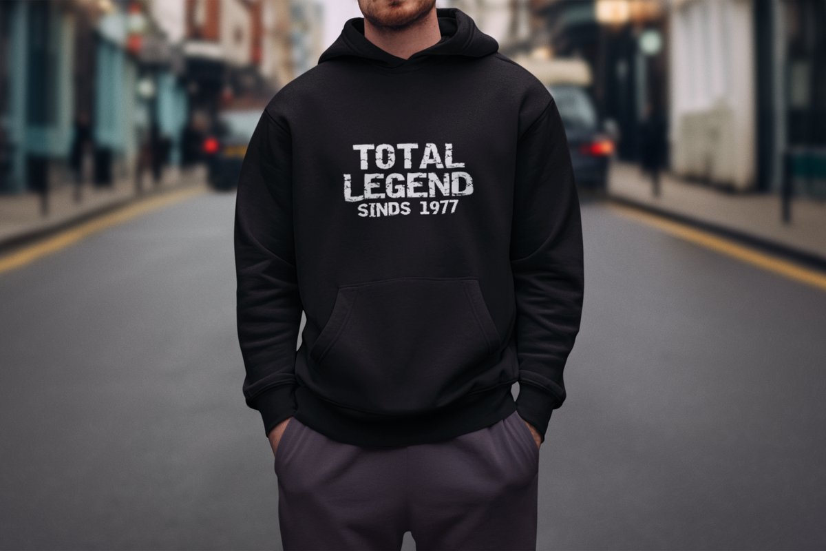 1977 Jaar Zwart Hoodie heren - Maat L - Total Legend - Verjaardag Cadeau Mannen - Limited Edition