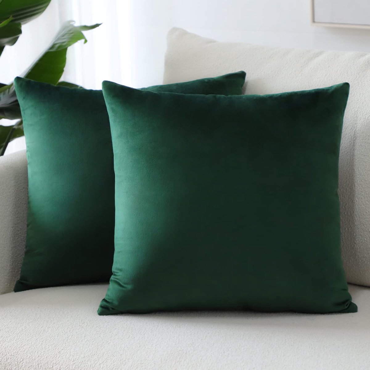Ibenzoa Set van 2 Luxe Fluwelen Kussenslopen voor Stijlvolle Woonkamer en Slaapkamer Decoratie donkergroen