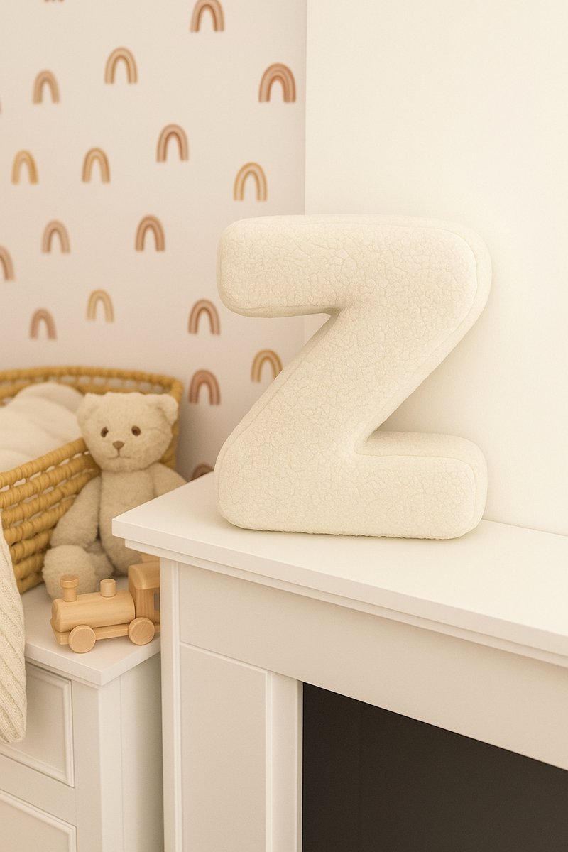 Kraamcadeau Teddy Letterkussen Z - Zacht Letter Kussen voor de Babykamer - 40 x 35 cm - Gepersonaliseerd Babycadeau met Naam Letter - Decoratie Kinderkamer