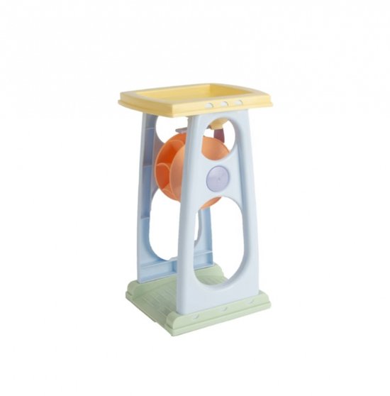 Een Waterput in Een Tuin in De Zomer Stock Foto - Image of tuin, bloem